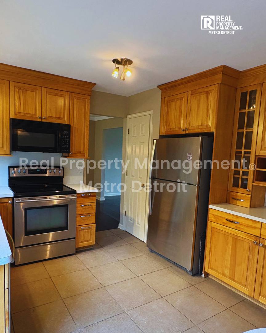 House for rent at 172 Parsons, Rochester, MI 48307