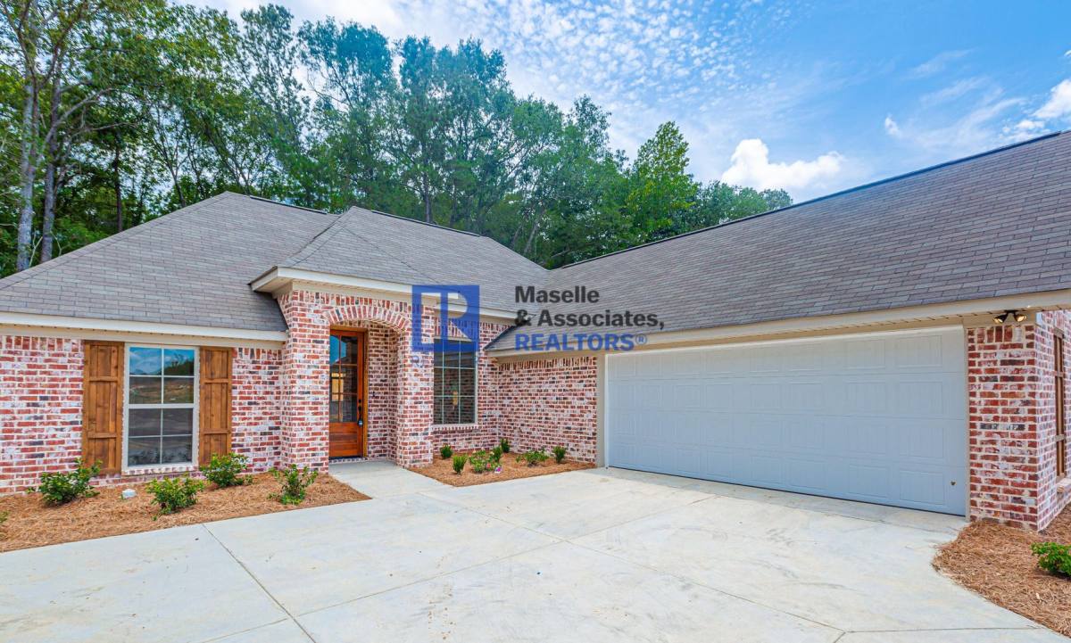 House for rent at 509 Silver Hill Dr, Pearl, MS 39208