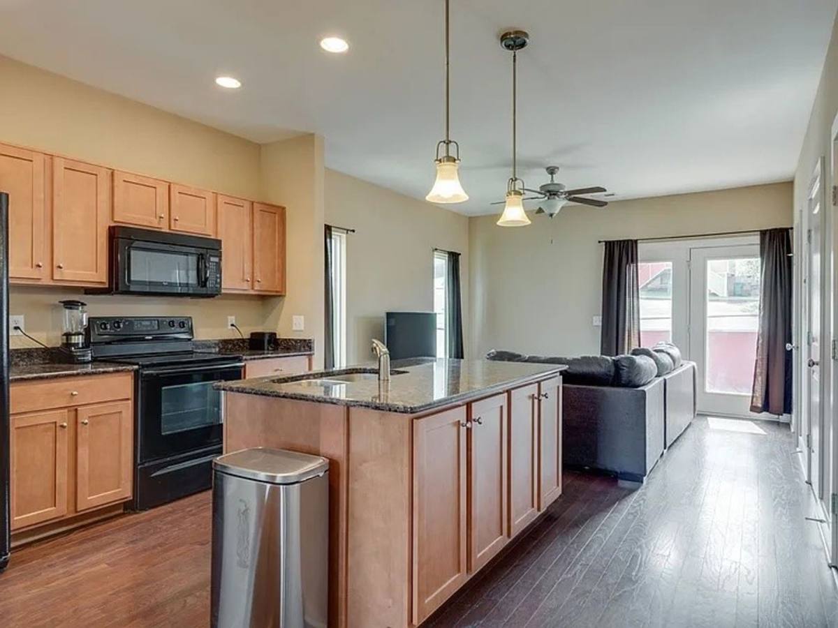 Townhouse for rent at 3529 Steffisburg Dr, Nashville, TN 37211