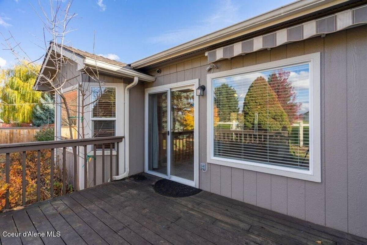 House for rent at 5905 N Stafford Rd, Coeur D Alene, ID 83815