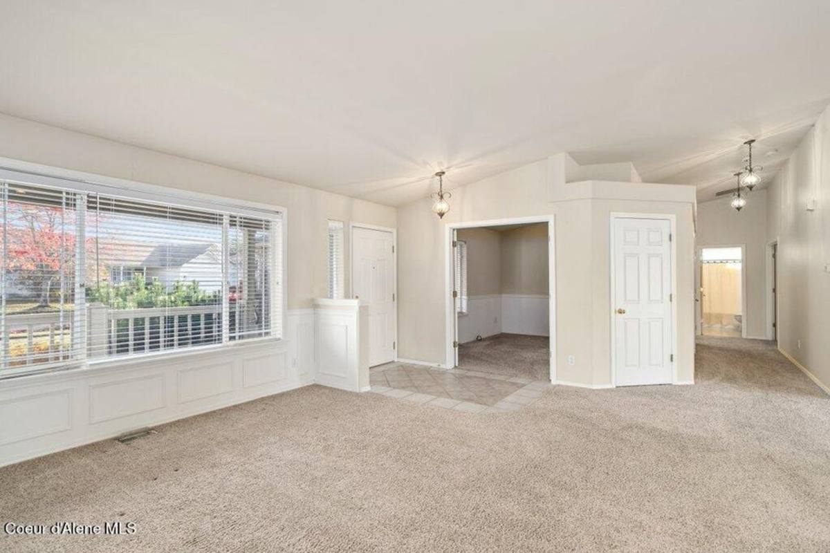 House for rent at 5905 N Stafford Rd, Coeur D Alene, ID 83815