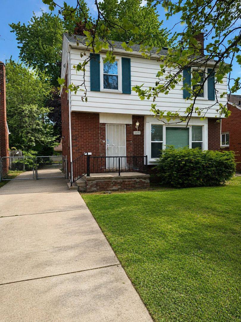 House for rent at 13693 Edmore Dr, Detroit, MI 48205