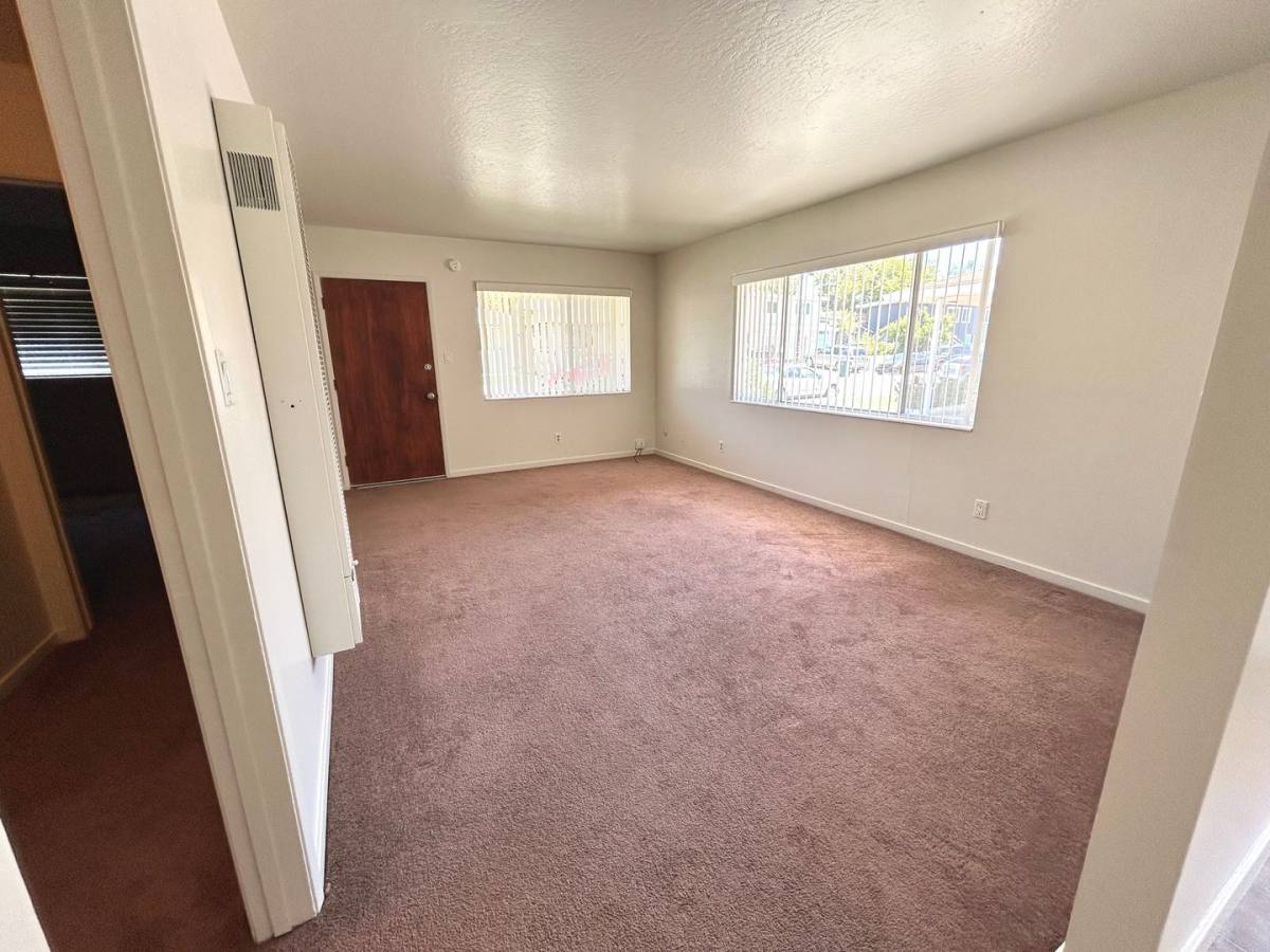 House for rent at 960 Suiter St, Hollister, CA 95023
