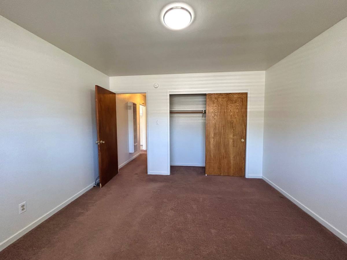 House for rent at 960 Suiter St, Hollister, CA 95023