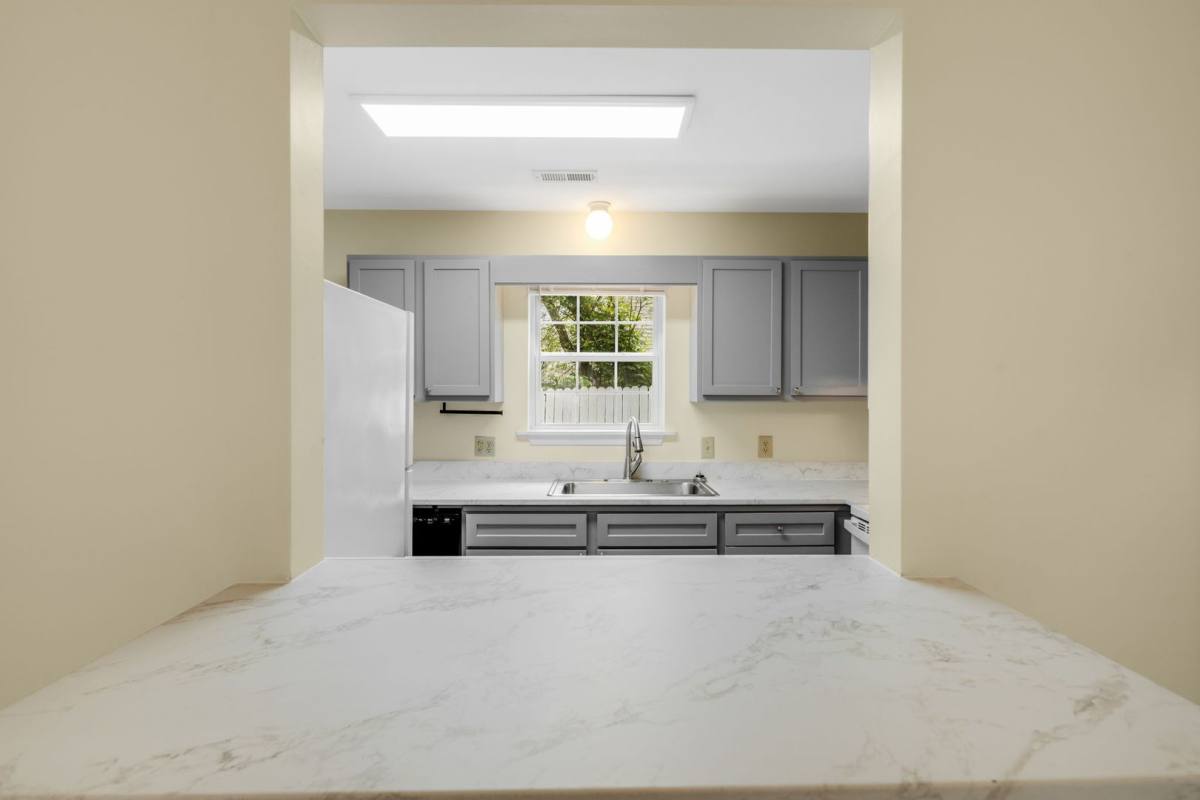 Apartment for rent at 108 Mount Clare Ave, Asheville, NC 28801