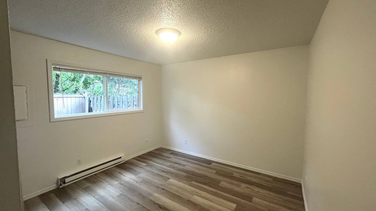 Apartment for rent at 401 SE 27th Ave, Portland, OR 97214