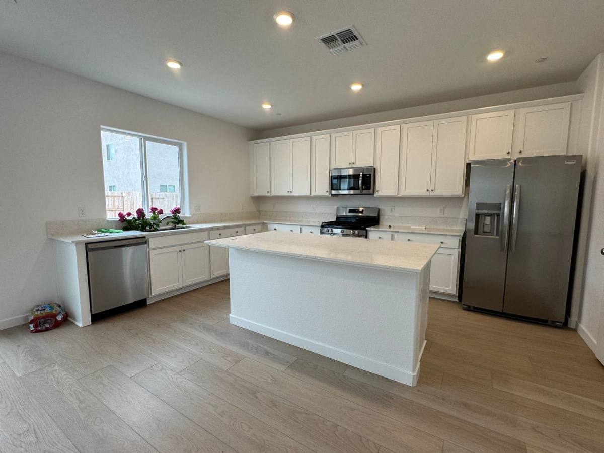 House for rent at 10962 Admiral Cove Way, Stockton, CA 95219