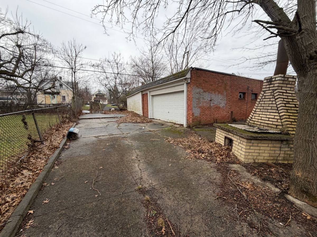 Apartment for rent at 3611 E 147 St, Cleveland, OH 44120