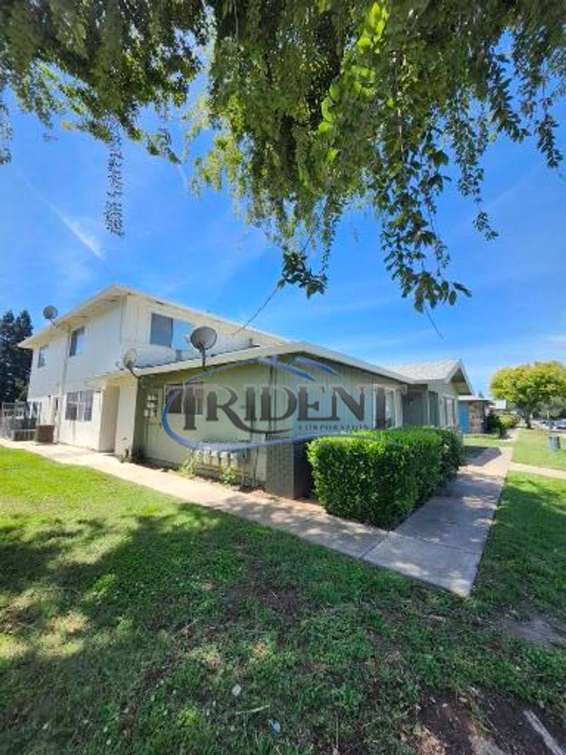 Townhouse for rent at 1198 Casita, Yuba City, CA 95991