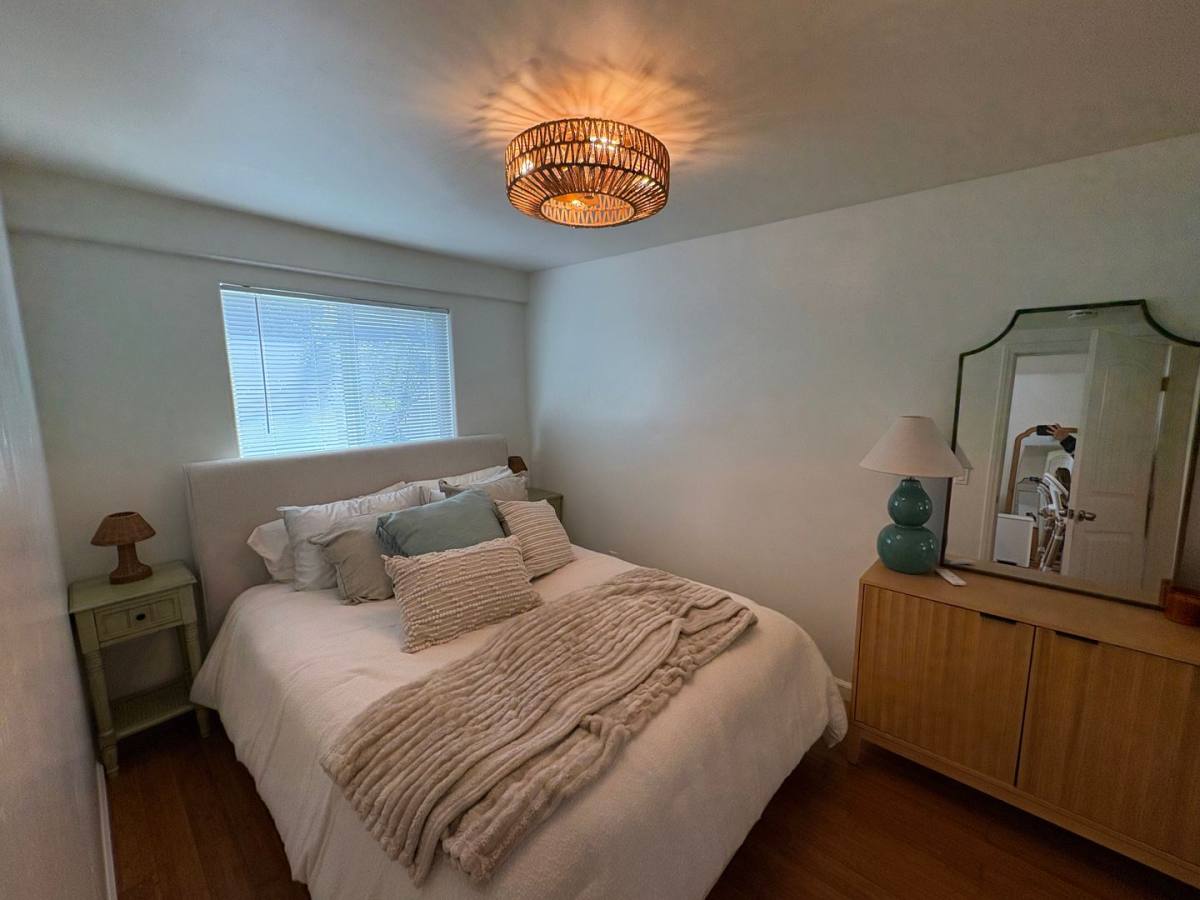 Apartment for rent at 215-221 Lolita St, Encinitas, CA 92024
