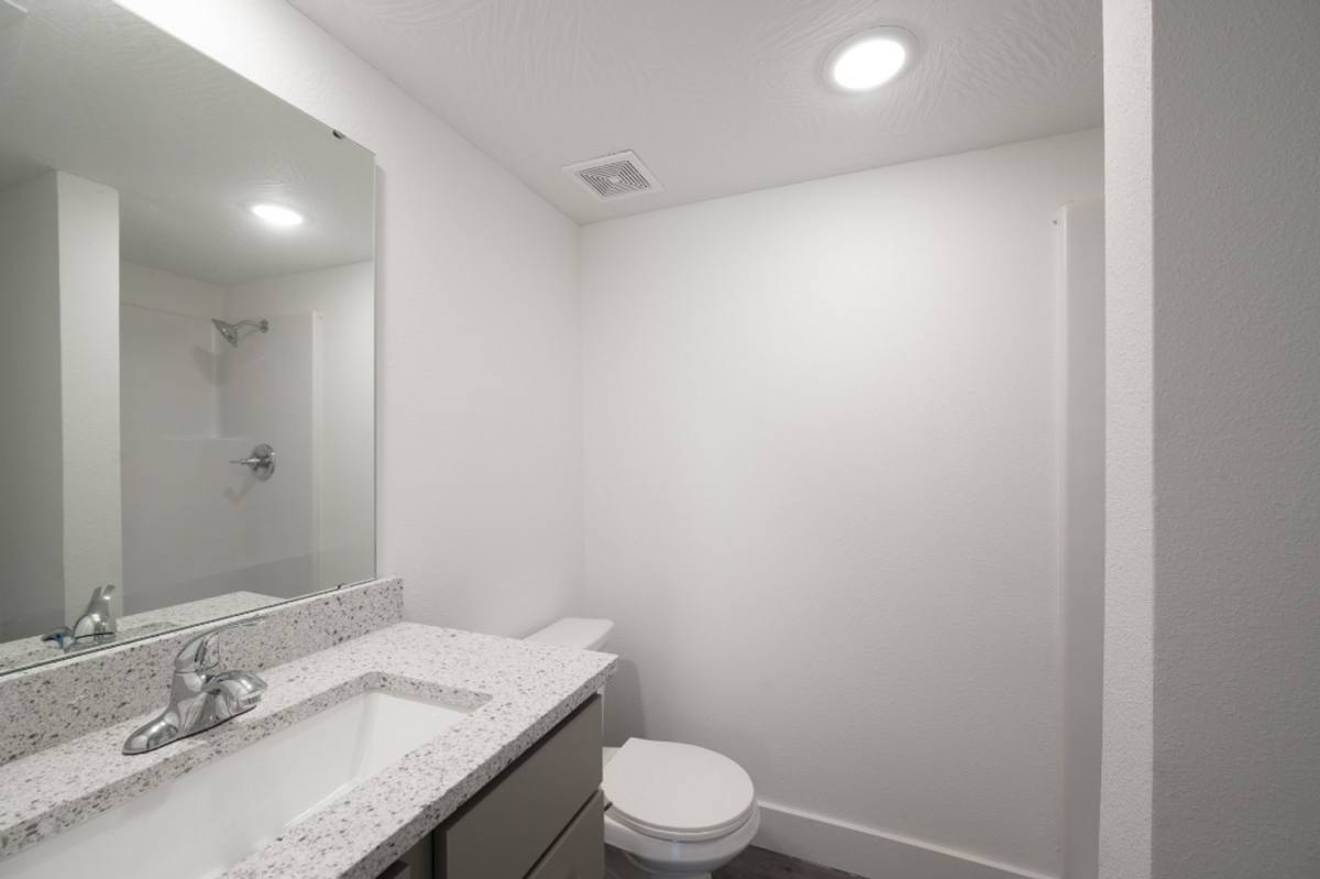 Apartment for rent at 706 E Montclair, Springfield, MO 65807