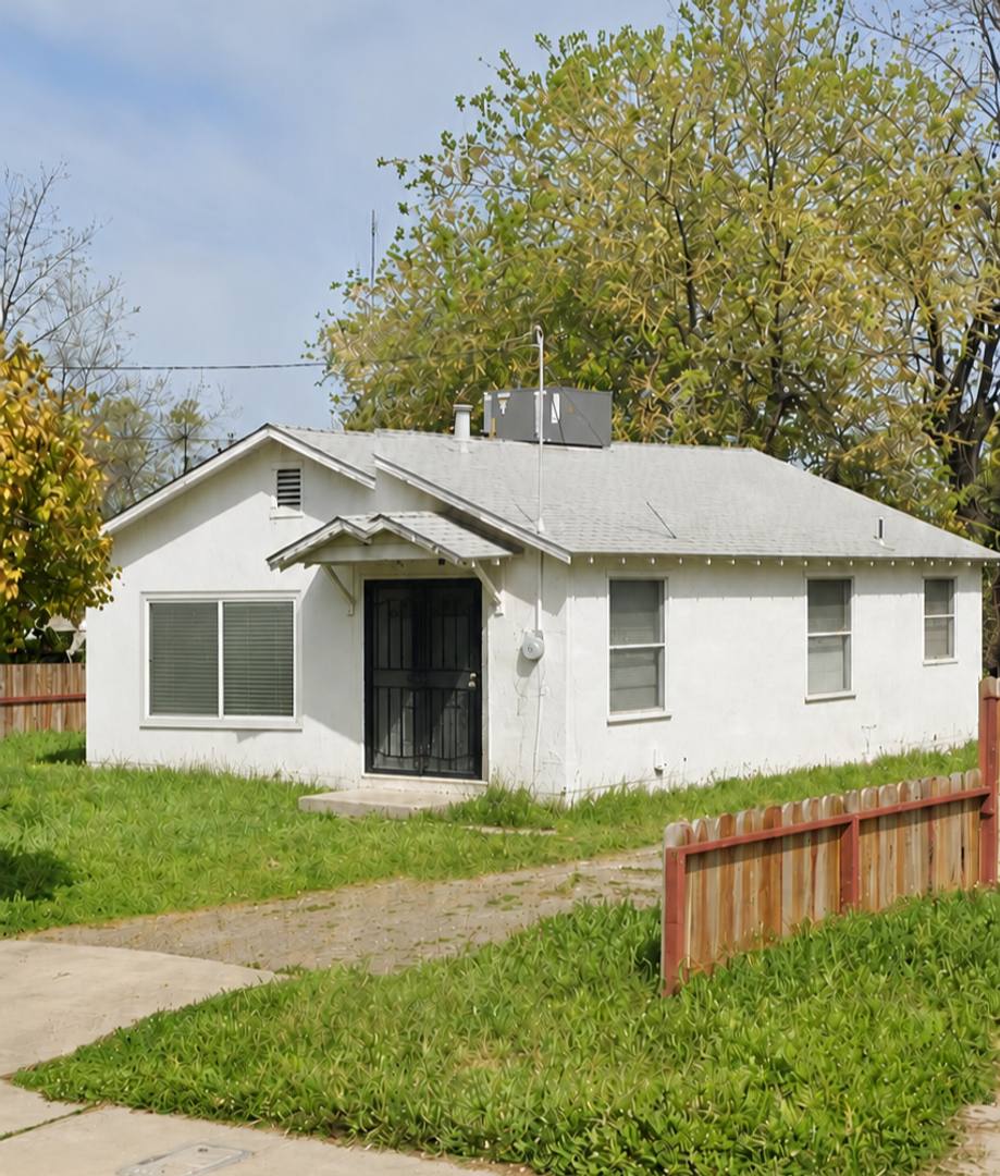 House for rent at 151 E Alexander, Merced, CA 95340