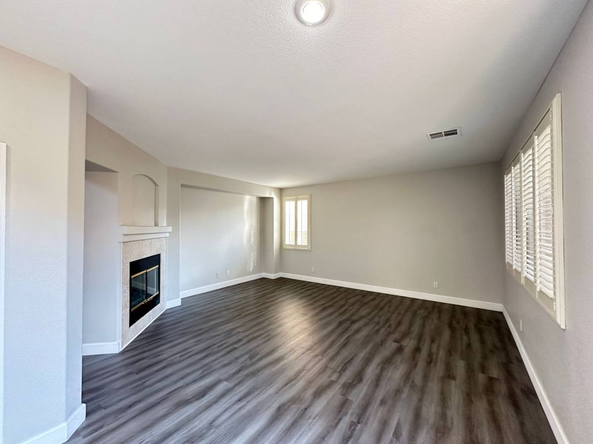 House for rent at 10191 Splendor Ridge Ave, Las Vegas, NV 89135