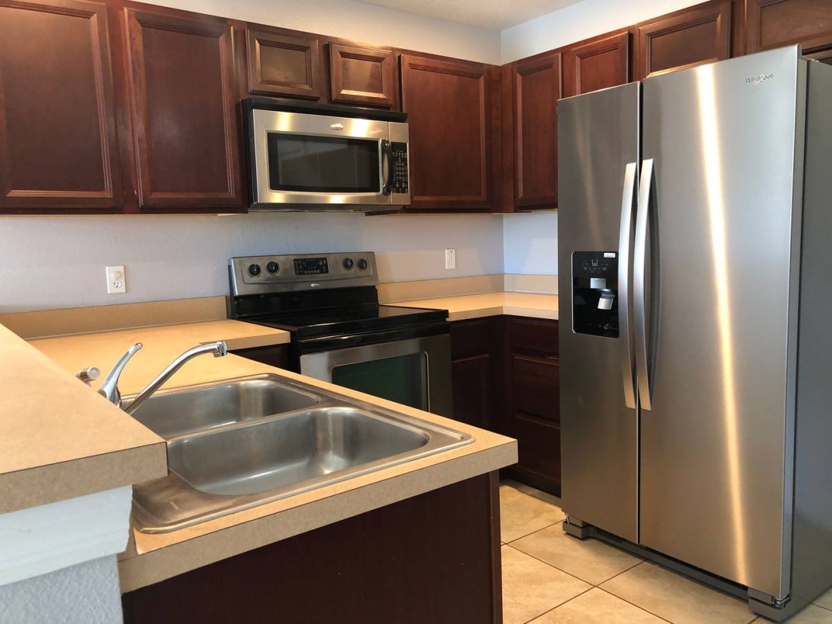 Townhouse for rent at 13492 Applerose Lane, Orlando, FL 32824