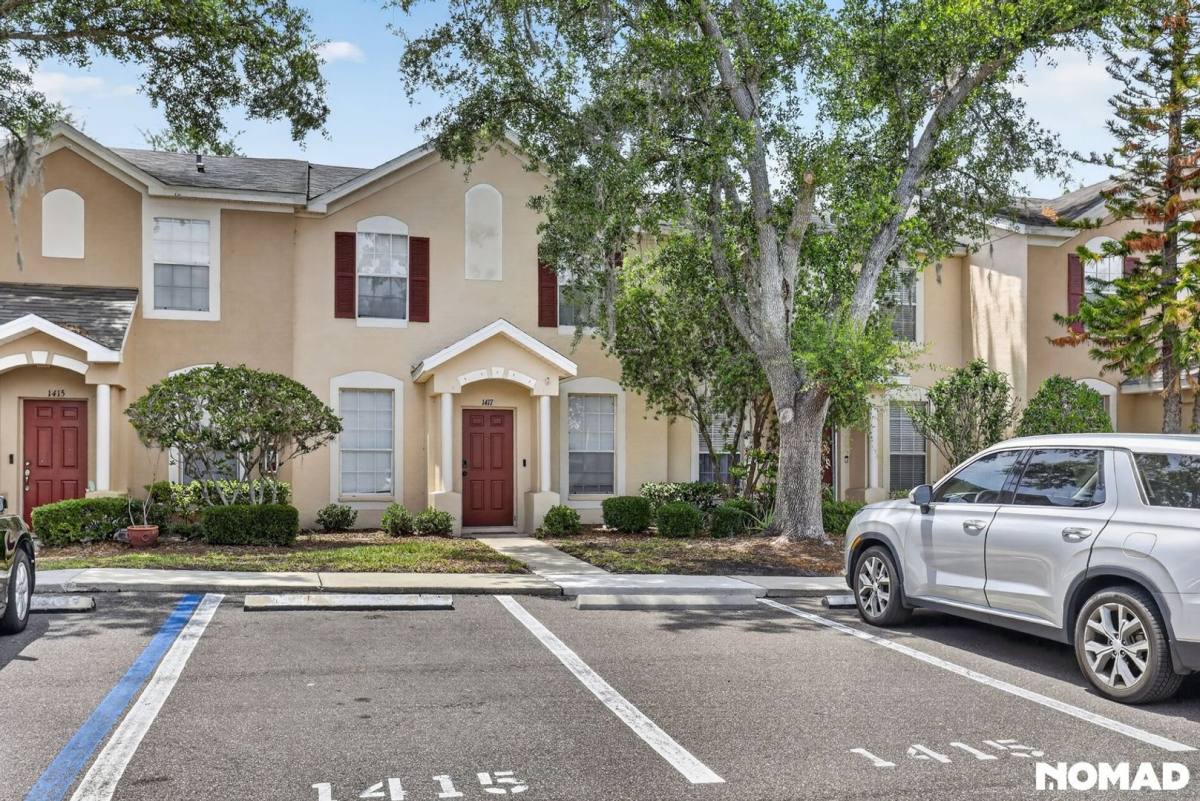 Townhouse for rent at 1417 Lyonshire Dr, Wesley Chapel, FL 33543