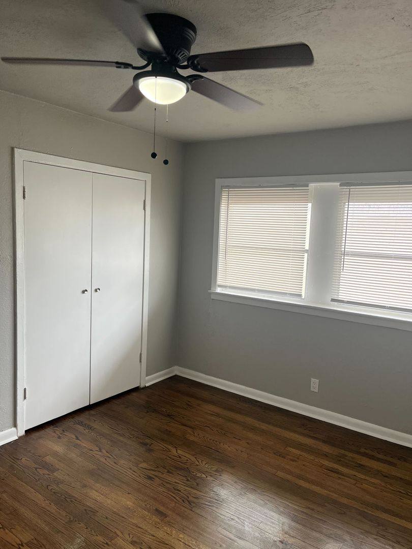Apartment for rent at 5532 Eskridge St, Houston, TX 77023