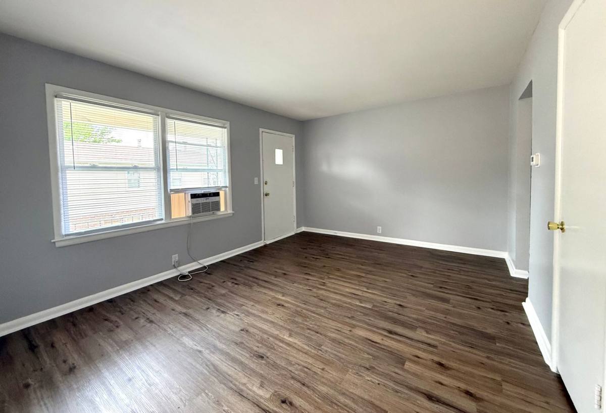 Apartment for rent at 118 S 8th St, Council Bluffs, IA 51501