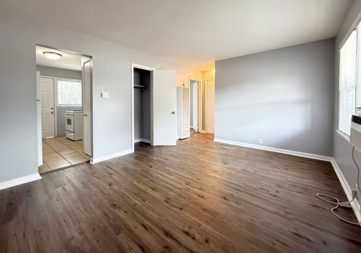 Apartment for rent at 118 S 8th St, Council Bluffs, IA 51501