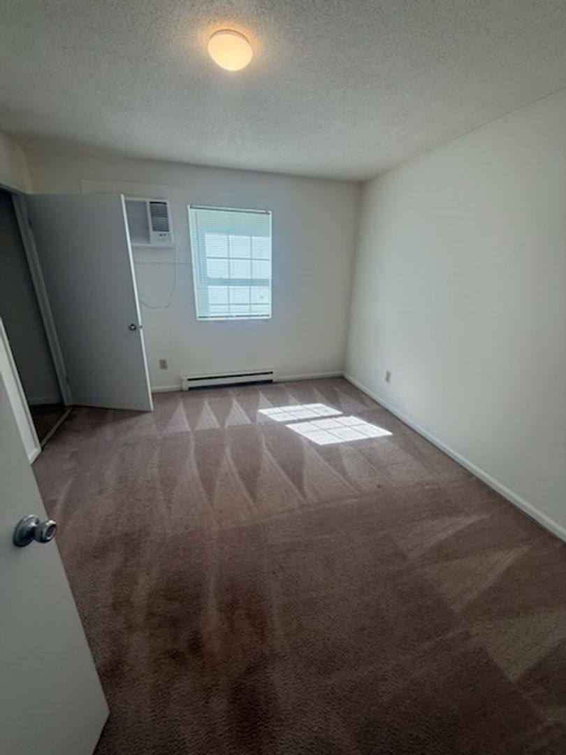 Apartment for rent at 304 Reece Ave, Randleman, NC 27317