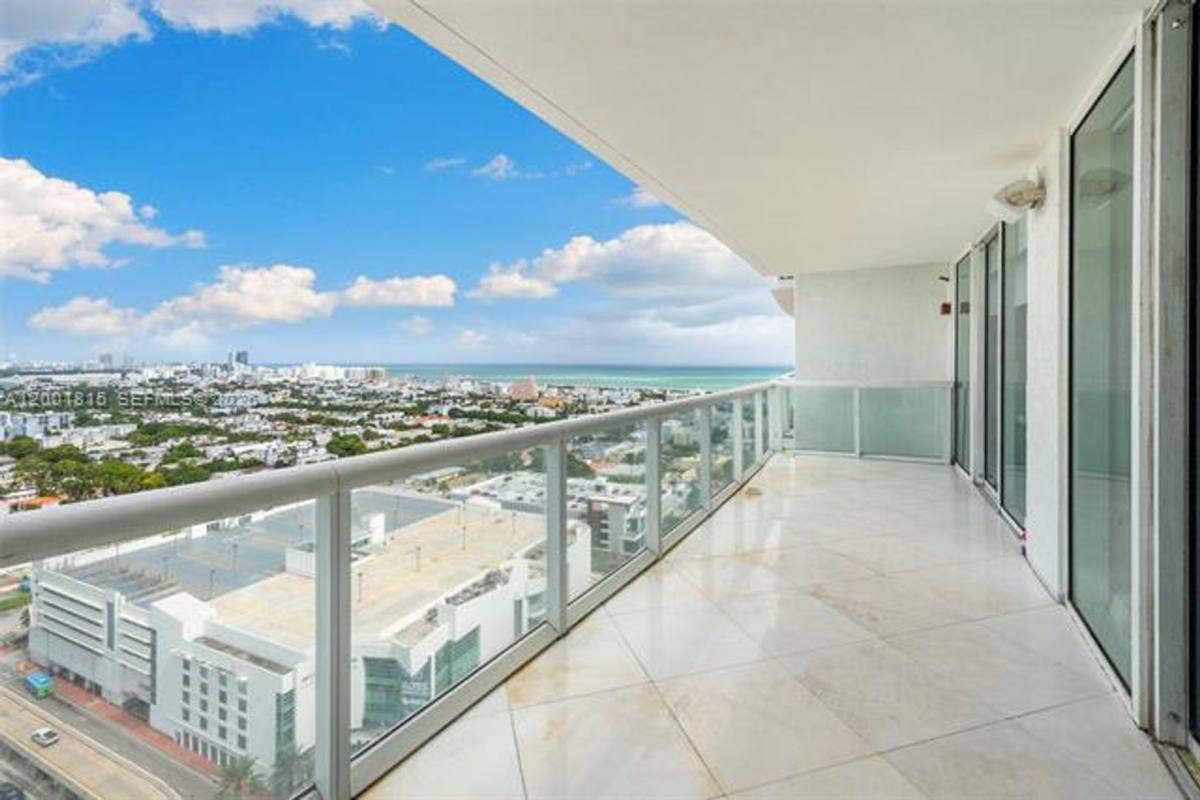 Apartment for rent at 450 Alton Rd, Miami Beach, FL 33139