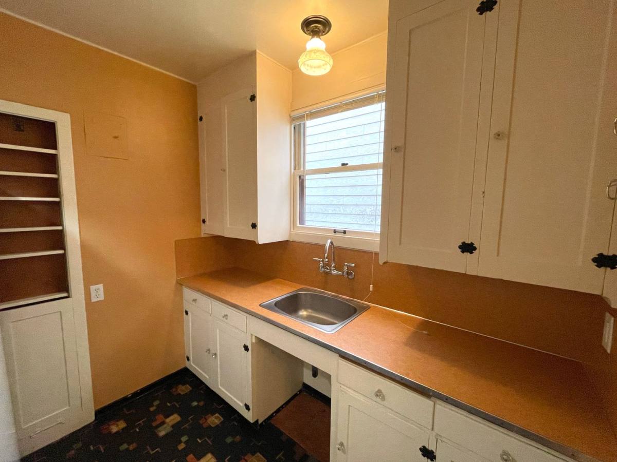 Apartment for rent at 2253 NW Pettygrove St, Portland, OR 97210