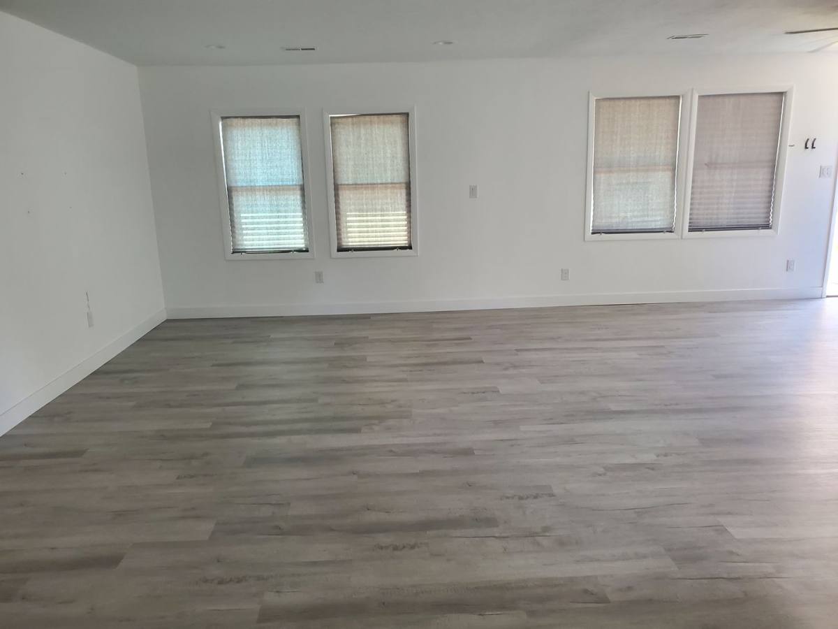 House for rent at 975 Lisa Ave, Fayetteville, NC 28314