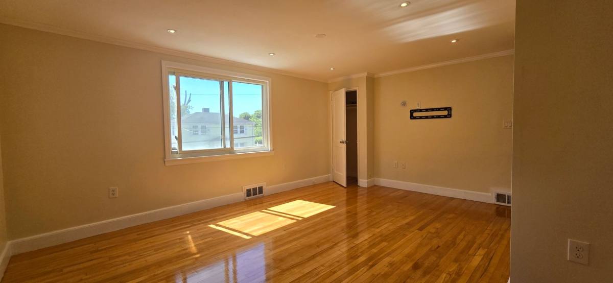 Apartment for rent at 84 Gladeside Ave, Mattapan, MA 02126