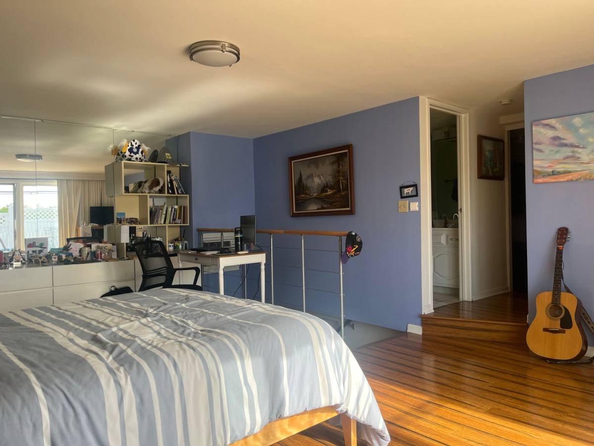 Apartment for rent at 1345 N Astor St, Milwaukee, WI 53202