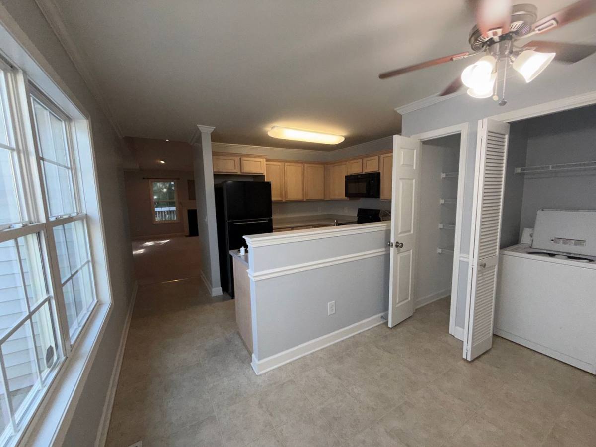 Townhouse for rent at 605 W Park Court, Winston Salem, NC 27103