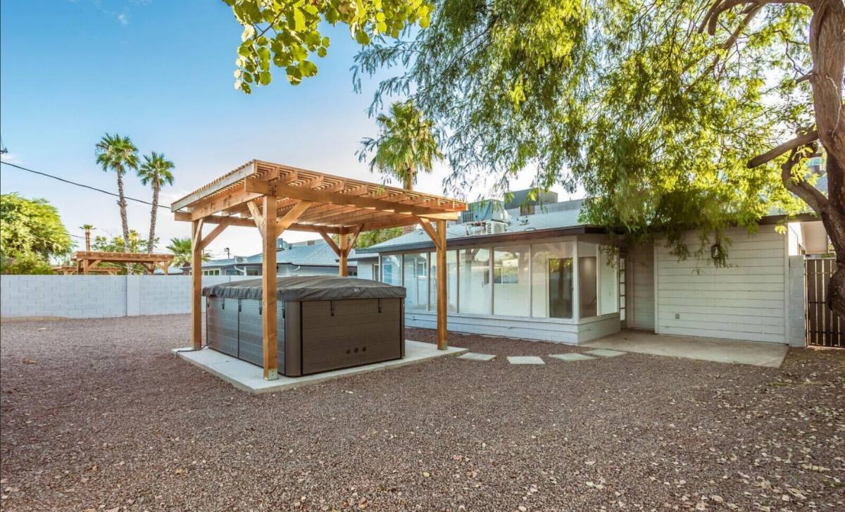 House for rent at 4735 N 24th St, Phoenix, AZ 85016