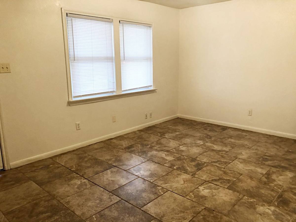 Apartment for rent at 400 Bower Dr, Bridge City, TX 77611