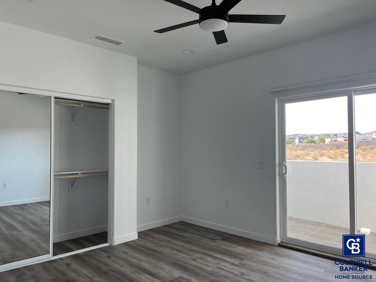 Apartment for rent at 16295 Viho Rd, Apple Valley, CA 92307