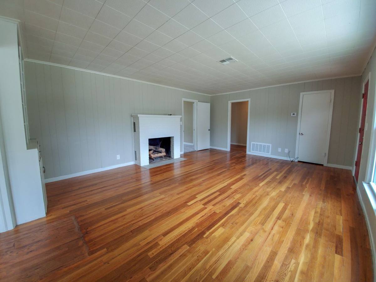 House for rent at 118 W Franklin St, Shawnee, OK 74804