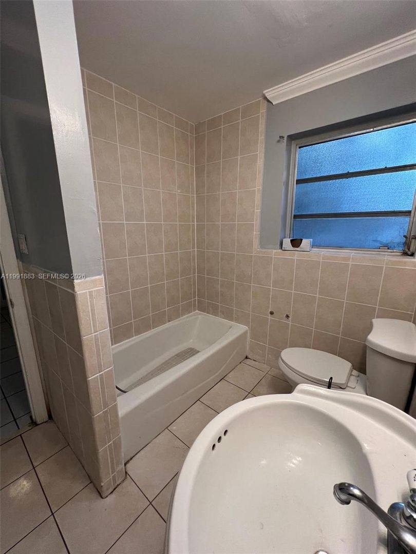 House for rent at 6610 Johnson St, Hollywood, FL 33024
