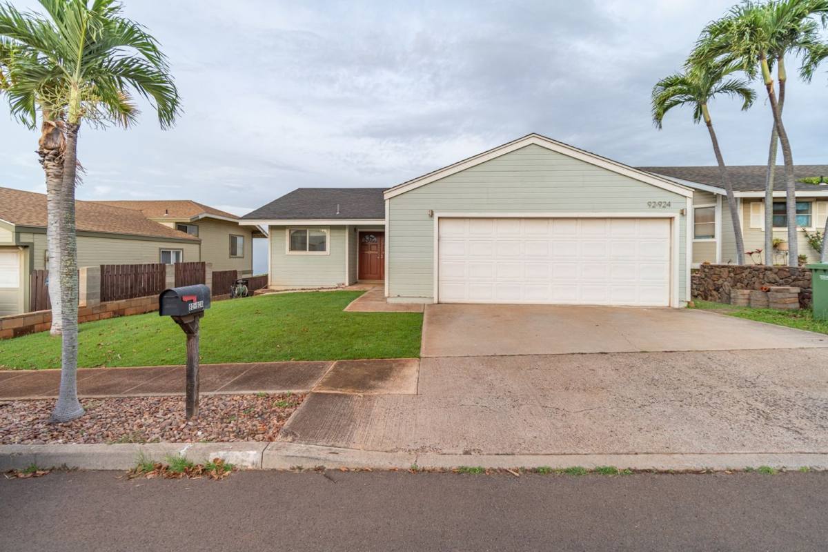 House for rent at 92-924 Panana St, Kapolei, HI 96707