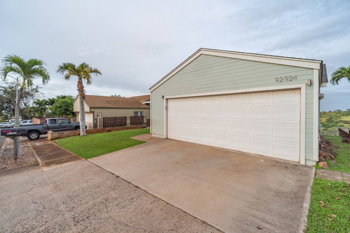 House for rent at 92-924 Panana St, Kapolei, HI 96707