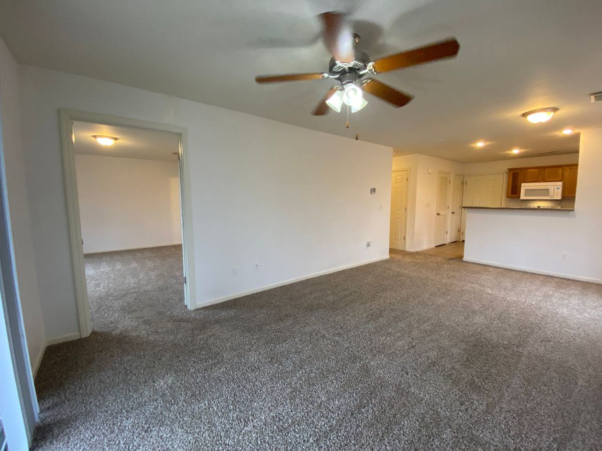Apartment for rent at 15410 Texas, Saint Robert, MO 65584