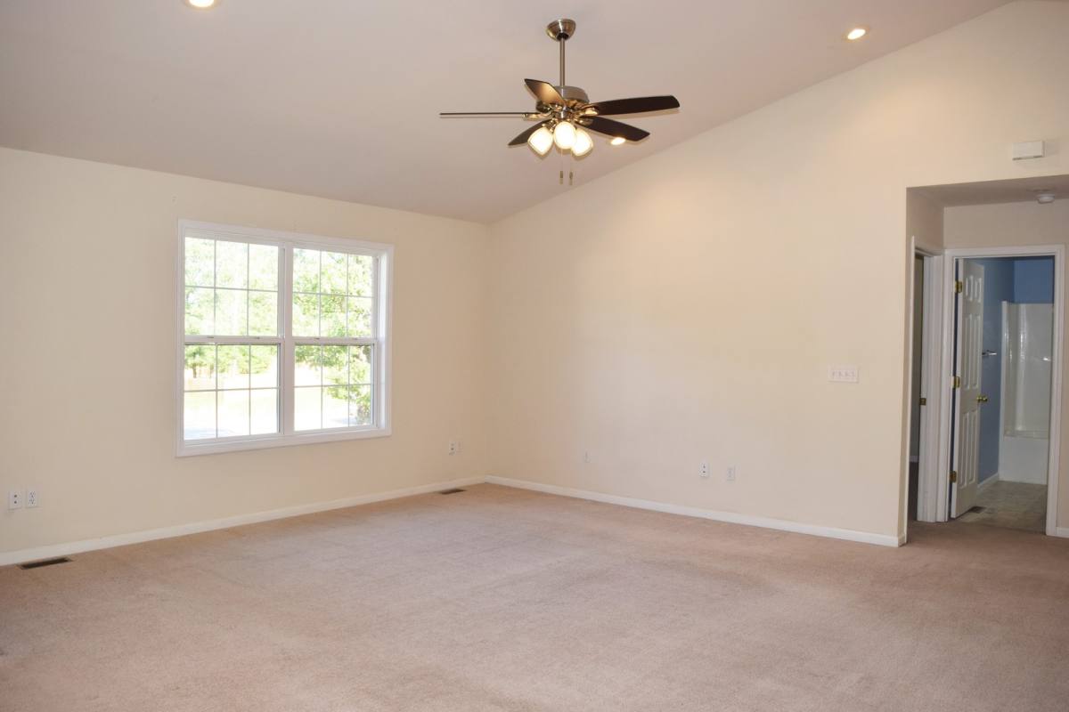 House for rent at 21057 Larson Rd, Waynesville, MO 65583