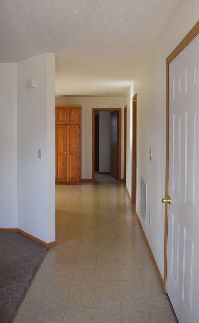 Townhouse for rent at 13895 A Trinity Cr, Saint Robert, MO 65584