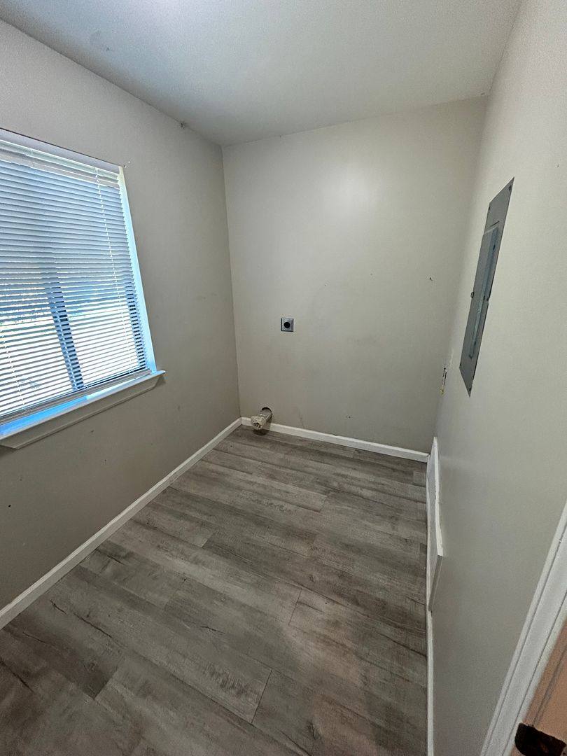 Townhouse for rent at 147 Cheri Lane, Panama City, FL 32404