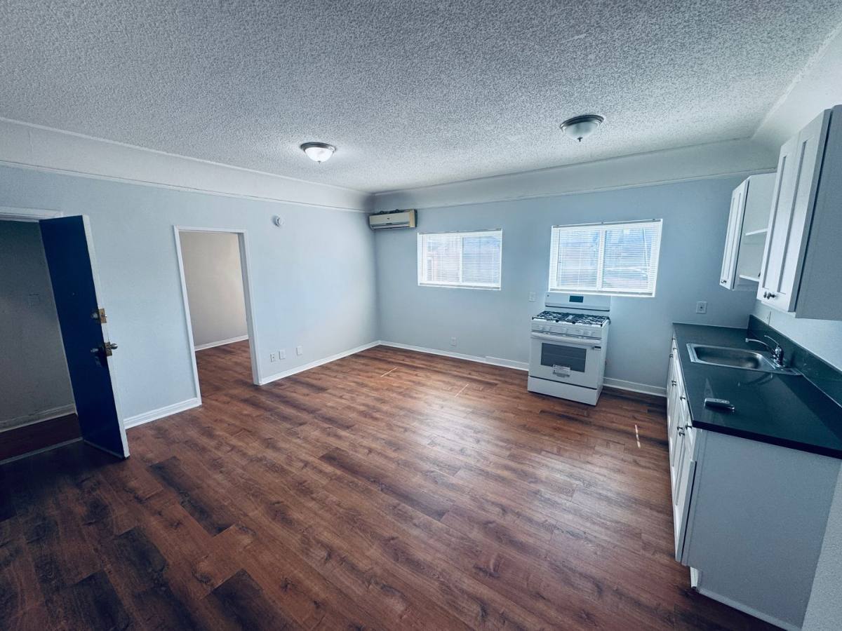 Apartment for rent at 5437 Virginia Ave, Los Angeles, CA 90029