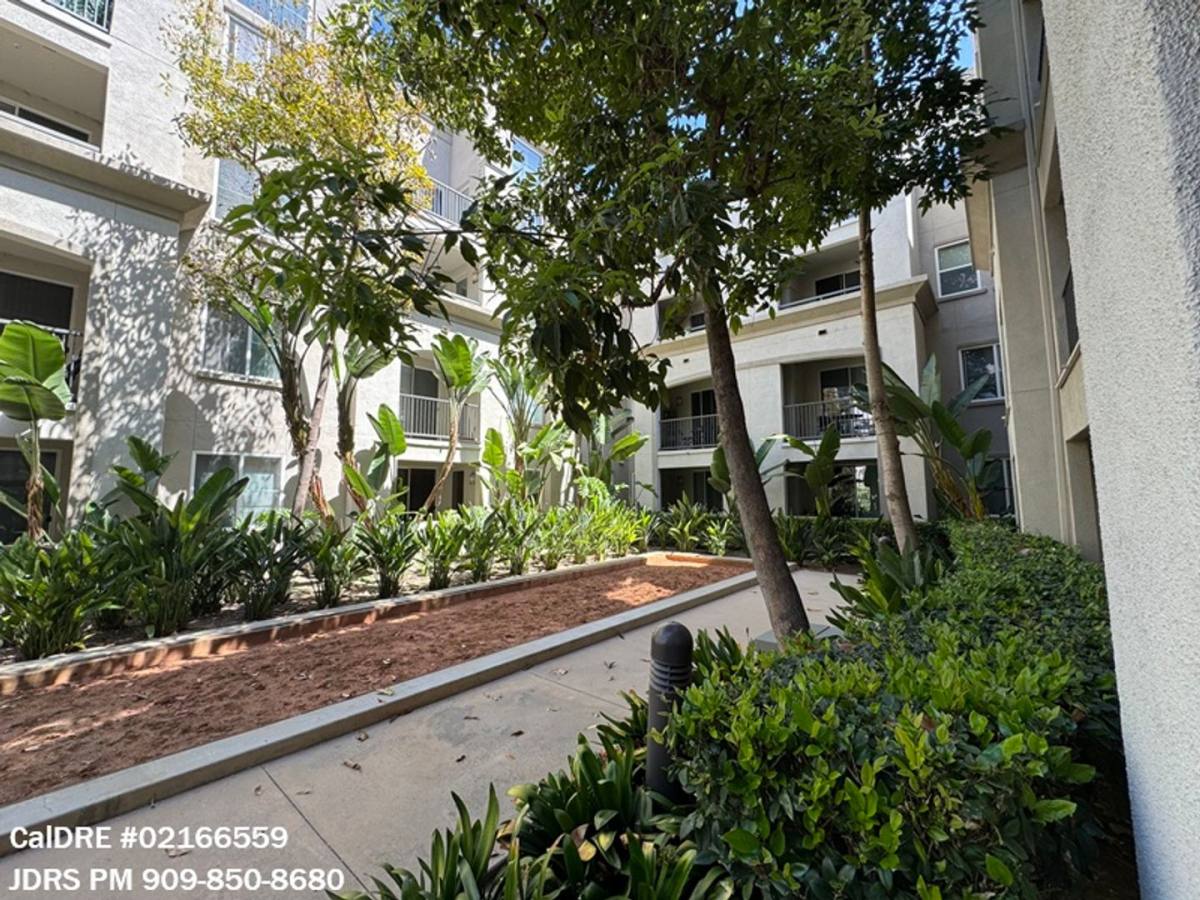 Condo for rent at 1106 Scholarship, Irvine, CA 92612