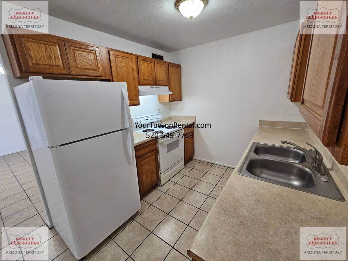 Apartment for rent at 915 S 4th Ave, Tucson, AZ 85701