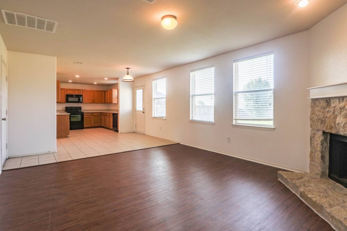 House for rent at 2324 Cavalry Dr, Fort Worth, TX 76177