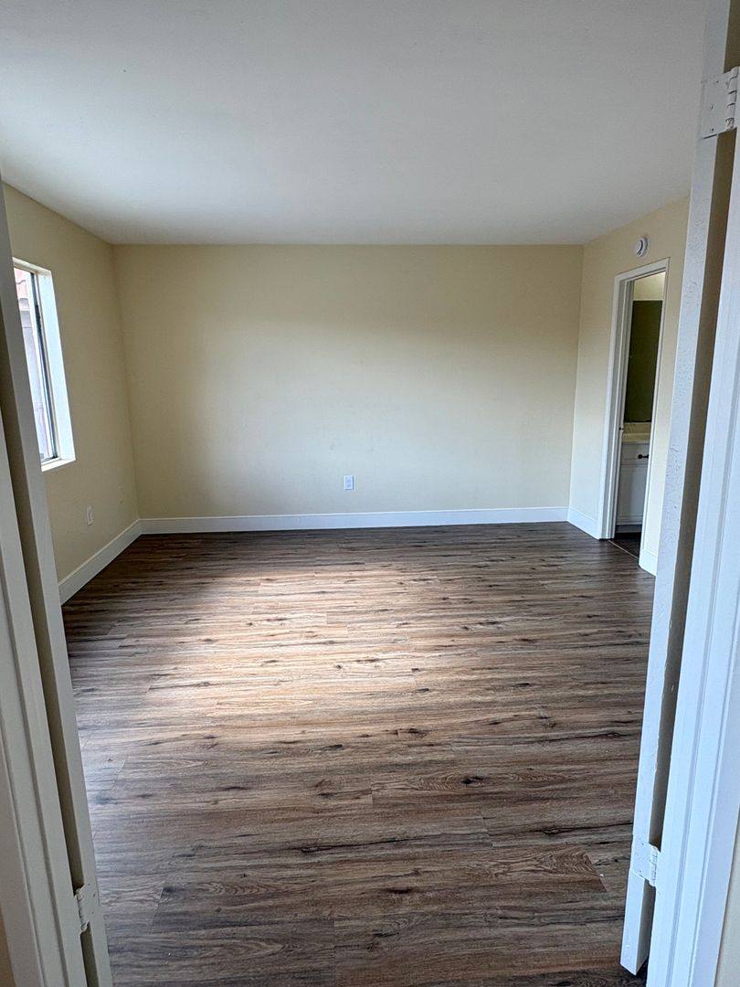 Apartment for rent at 43275 Hacienda St, Hemet, CA 92544