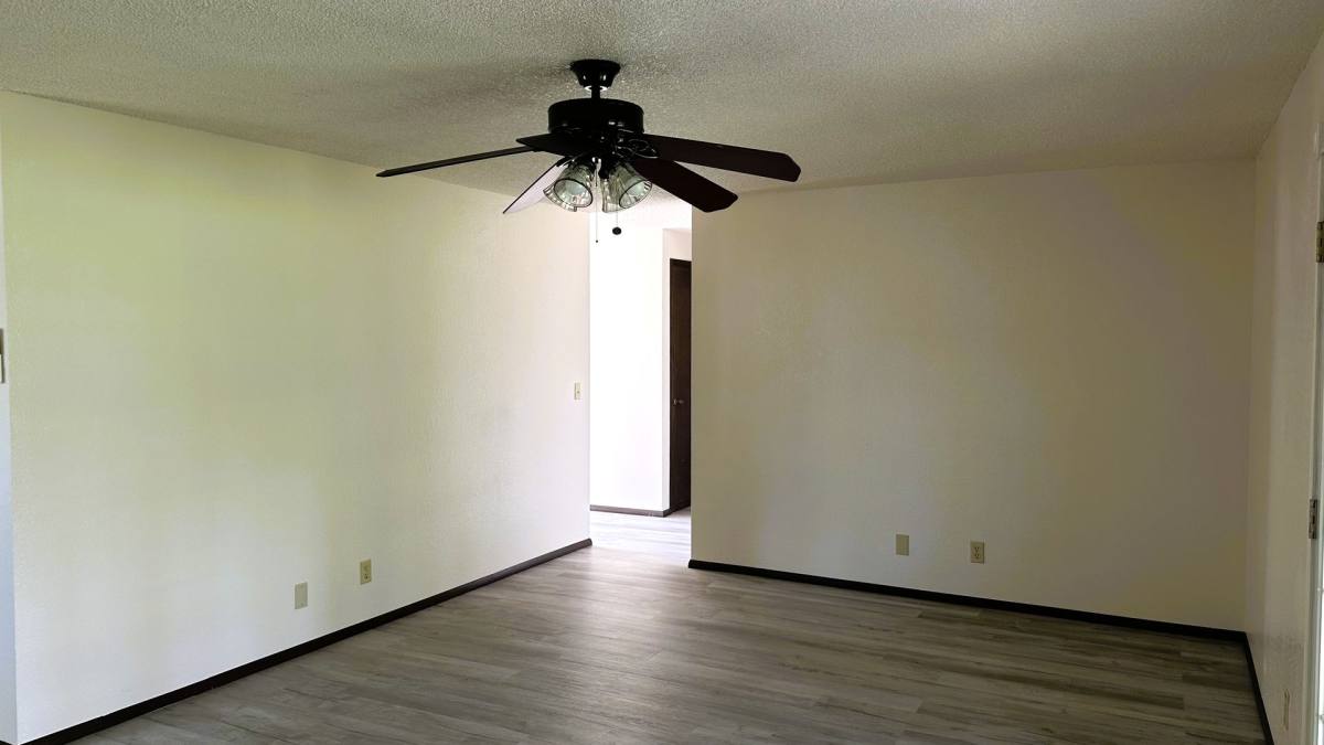 House for rent at 257 Kermanshah St, Roseburg, OR 97471