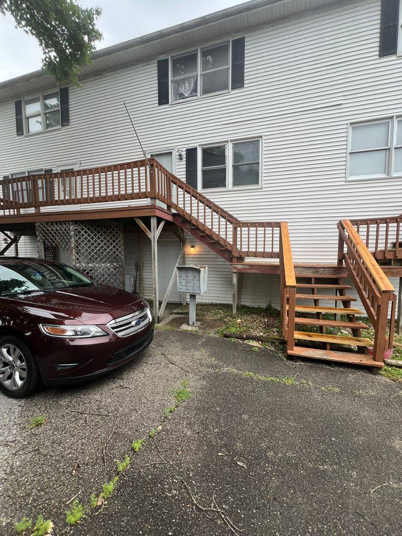 Condo for rent at 505 W Vine, Ellettsville, IN 47429