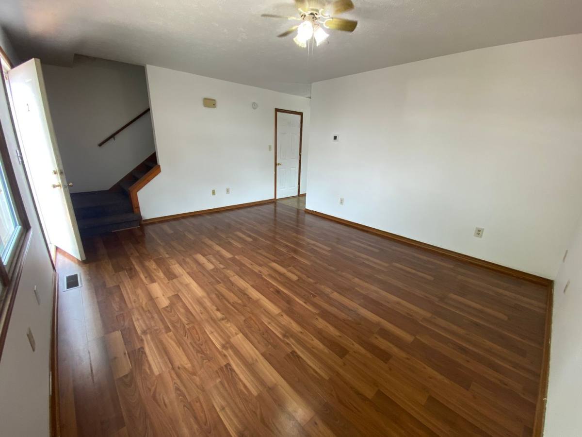 Townhouse for rent at 505 W Vine, Ellettsville, IN 47429