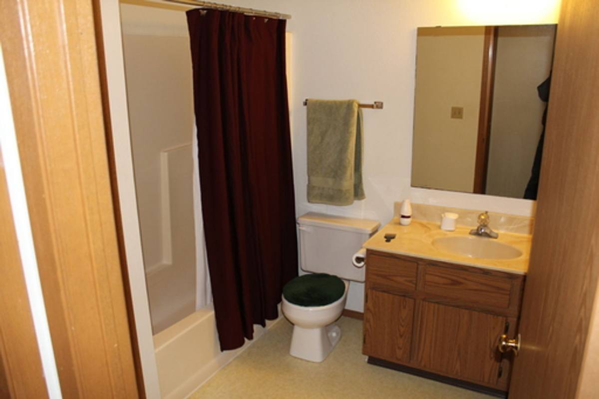 Apartment for rent at 650 S Main St, Oconto Falls, WI 54154