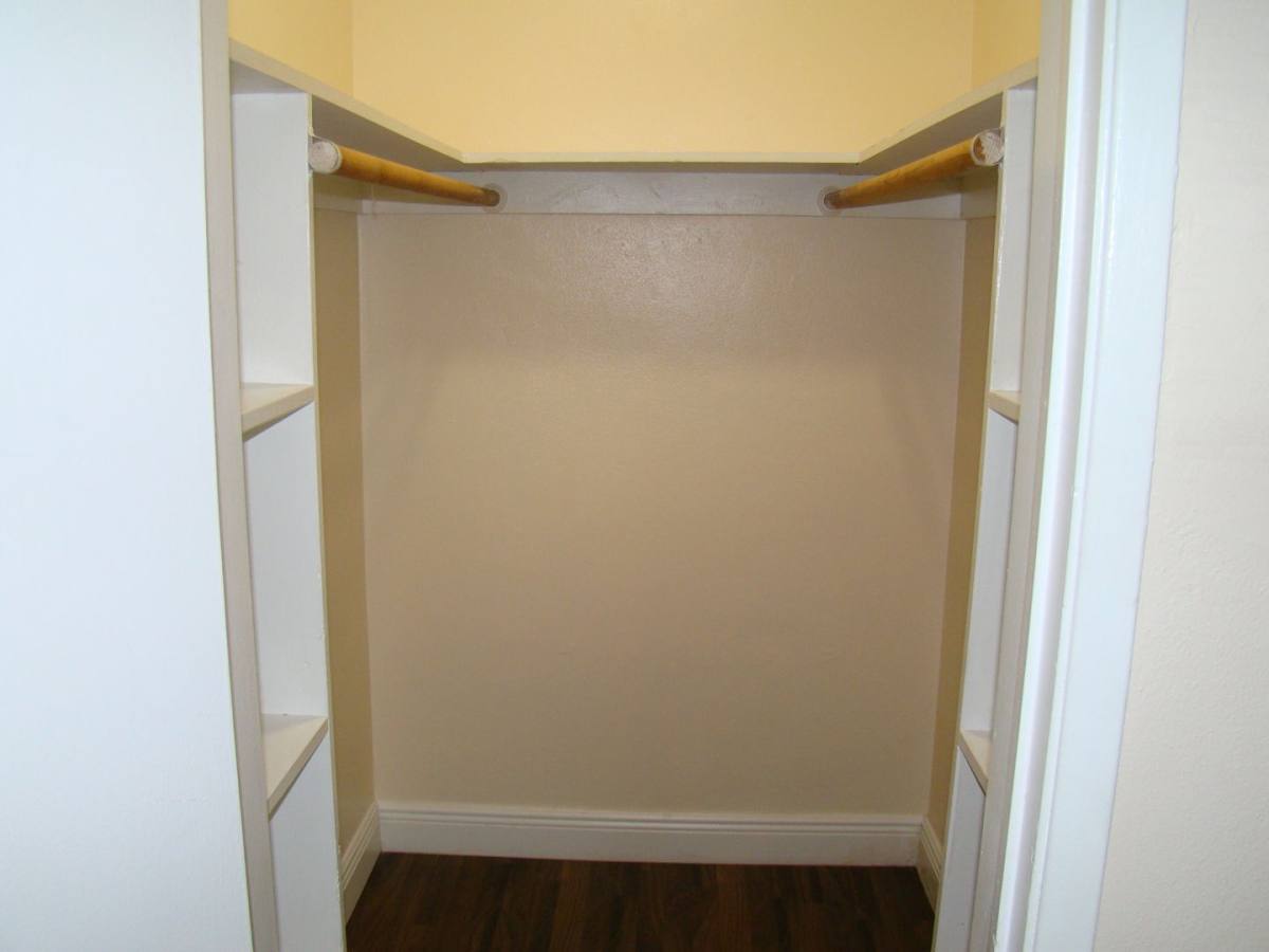 Apartment for rent at 1931 NE 51st St, Fort Lauderdale, FL 33308